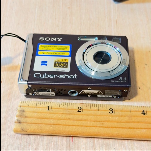 Sony Cyber-Shot DSC-W90 Blk 8.1 MP Digital Camera Screen Door Issues Read Blw! - Picture 12 of 13